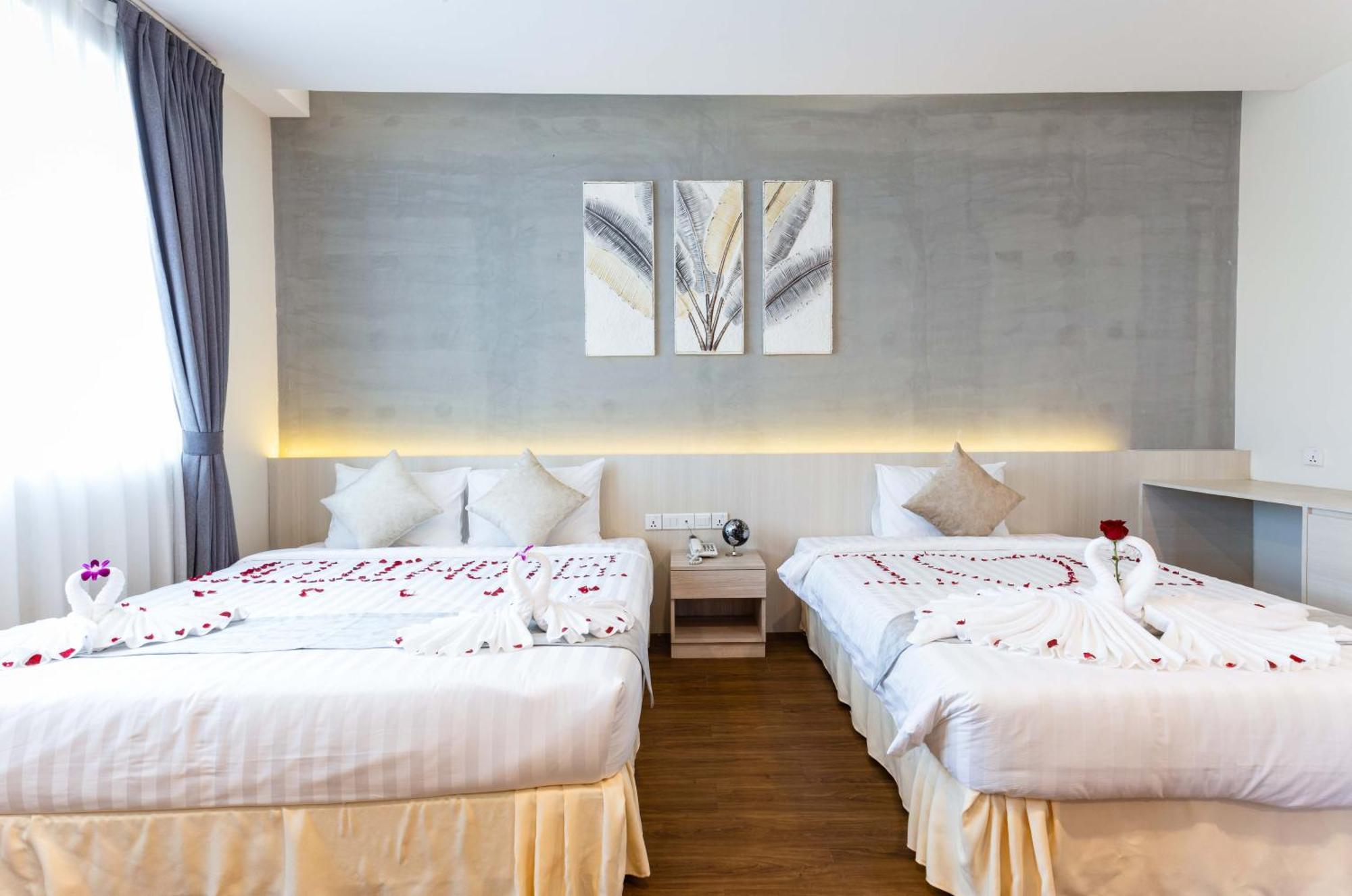 Joli Hotel Phnom Penh Room photo